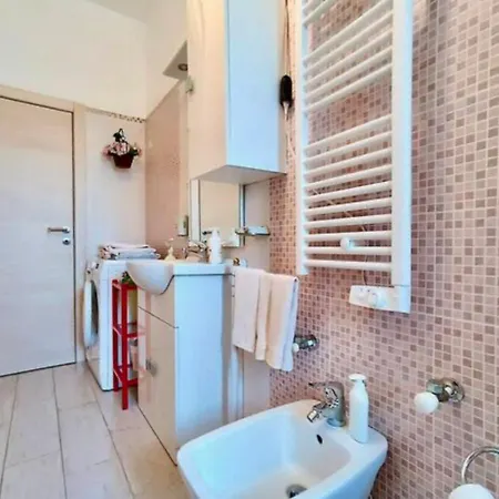 Made In Apartment *